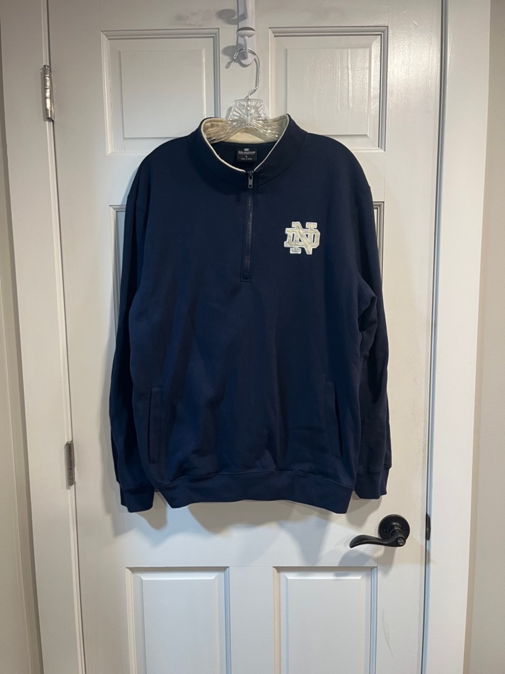 University of Notre Dame ND Colosseum Quarter Zip Sweatshirt with Front Pockets